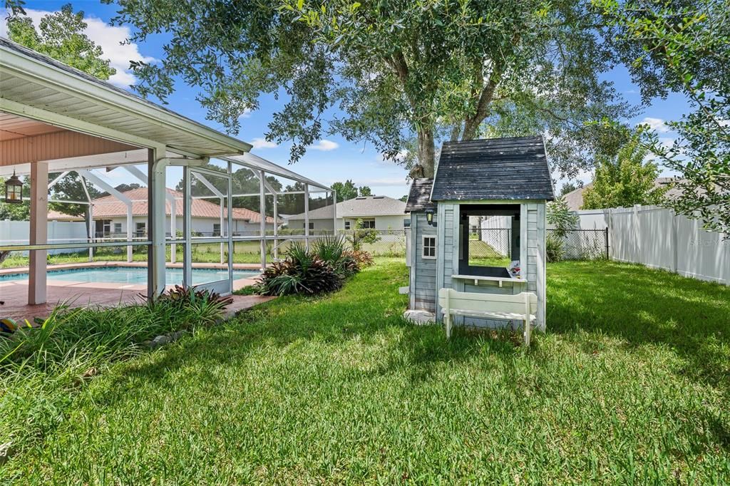 For Sale: $399,900 (4 beds, 2 baths, 1779 Square Feet)
