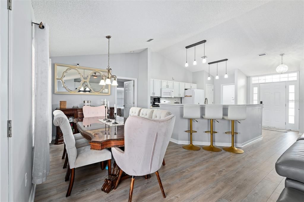 For Sale: $399,900 (4 beds, 2 baths, 1779 Square Feet)