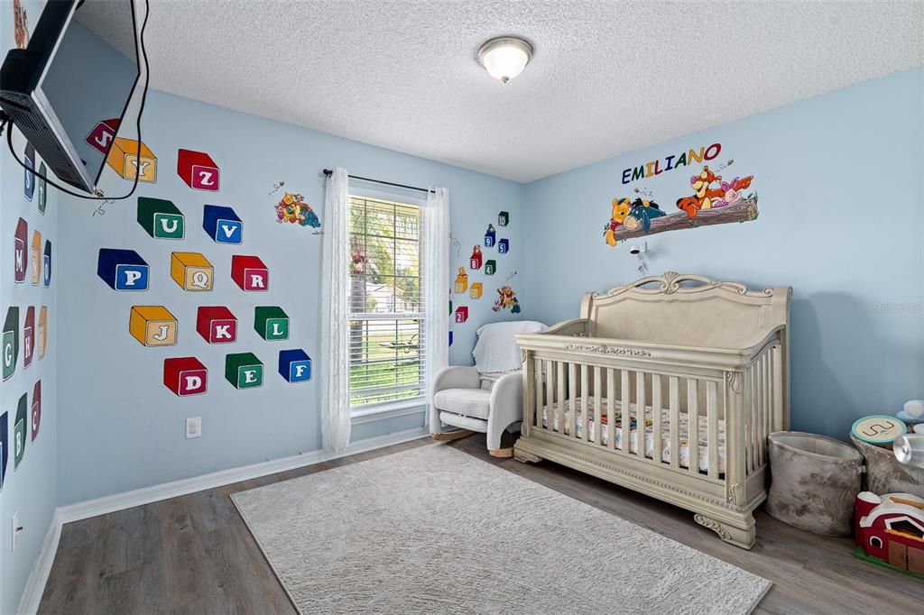 For Sale: $399,900 (4 beds, 2 baths, 1779 Square Feet)