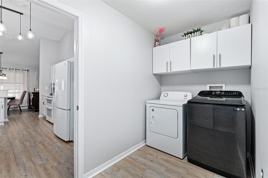 For Sale: $399,900 (4 beds, 2 baths, 1779 Square Feet)