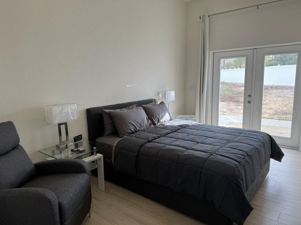 En Venta: $439,000 (3 camas, 2 baños, 2023 Pies cuadrados)