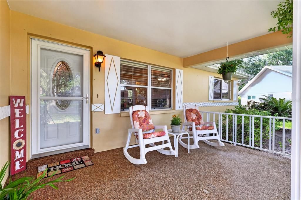 For Sale: $189,900 (2 beds, 2 baths, 1748 Square Feet)