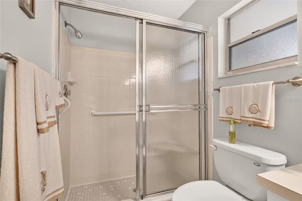 For Sale: $189,900 (2 beds, 2 baths, 1748 Square Feet)