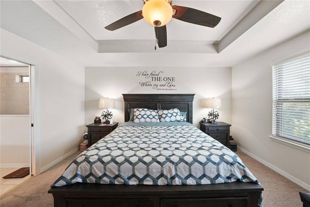 For Sale: $410,000 (4 beds, 2 baths, 2492 Square Feet)