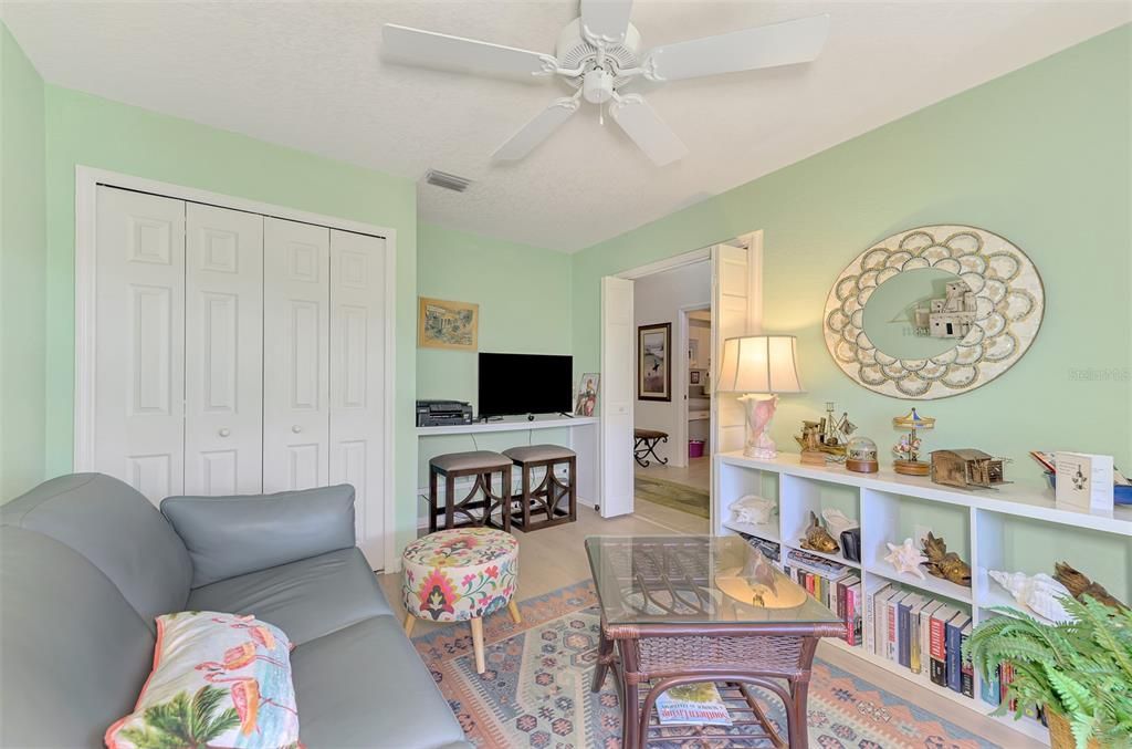 For Sale: $469,900 (3 beds, 2 baths, 2340 Square Feet)