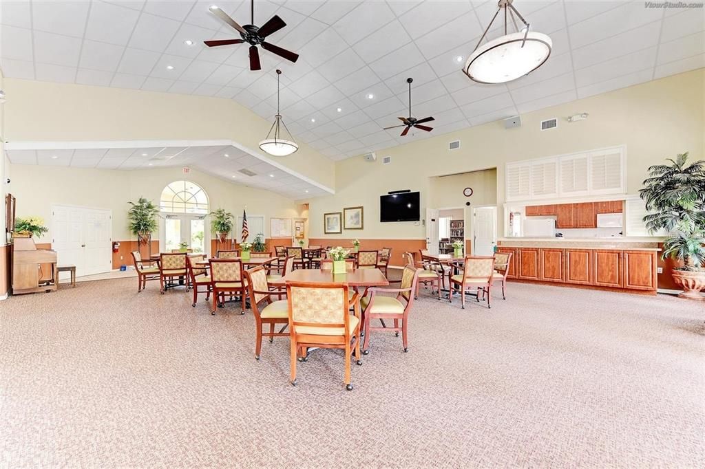 For Sale: $469,900 (3 beds, 2 baths, 2340 Square Feet)