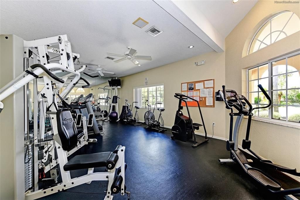 For Sale: $469,900 (3 beds, 2 baths, 2340 Square Feet)