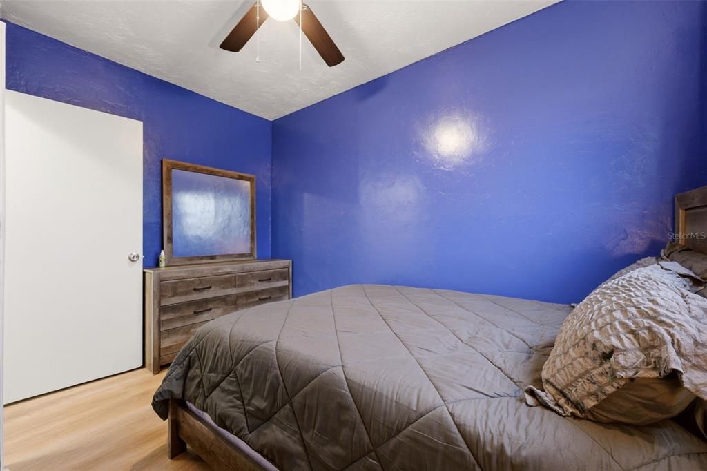For Sale: $525,000 (4 beds, 2 baths, 1756 Square Feet)