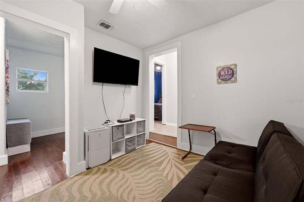 For Sale: $525,000 (4 beds, 2 baths, 1756 Square Feet)