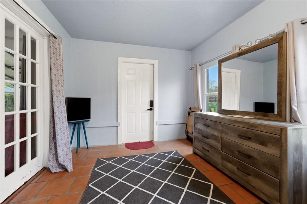 For Sale: $525,000 (4 beds, 2 baths, 1756 Square Feet)