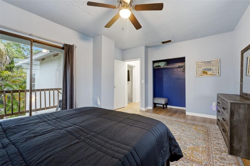 For Sale: $525,000 (4 beds, 2 baths, 1756 Square Feet)