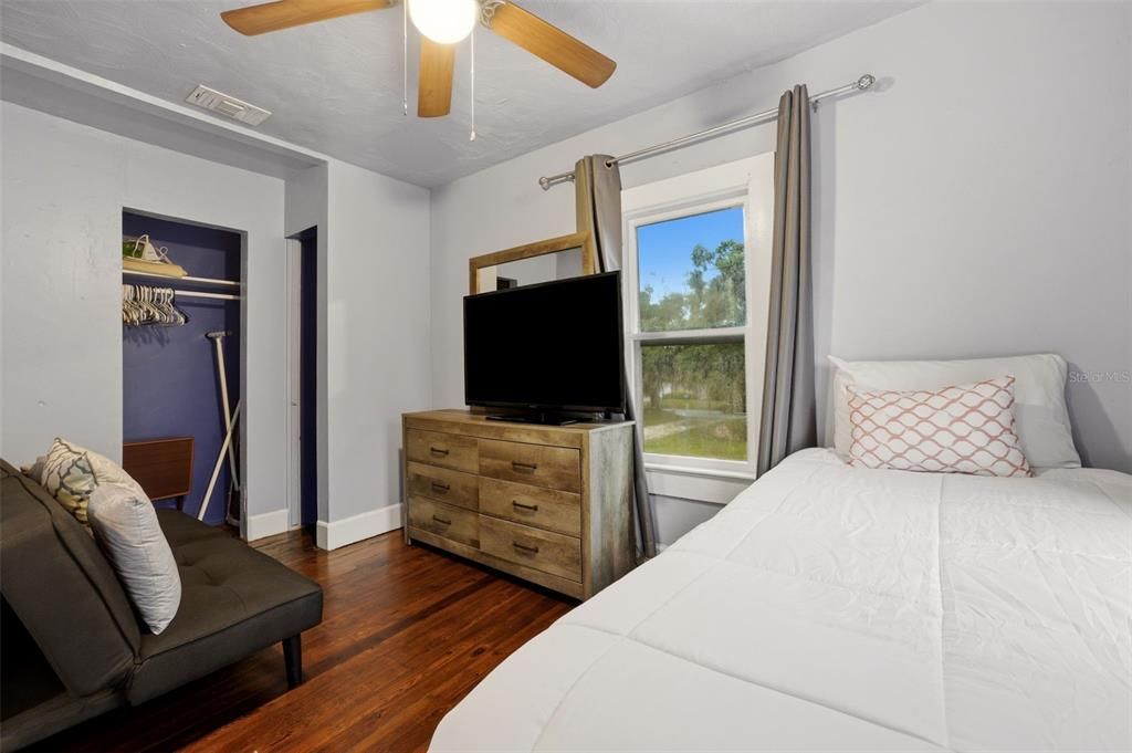 For Sale: $525,000 (4 beds, 2 baths, 1756 Square Feet)