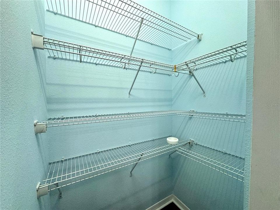 For Rent: $1,699 (2 beds, 2 baths, 987 Square Feet)