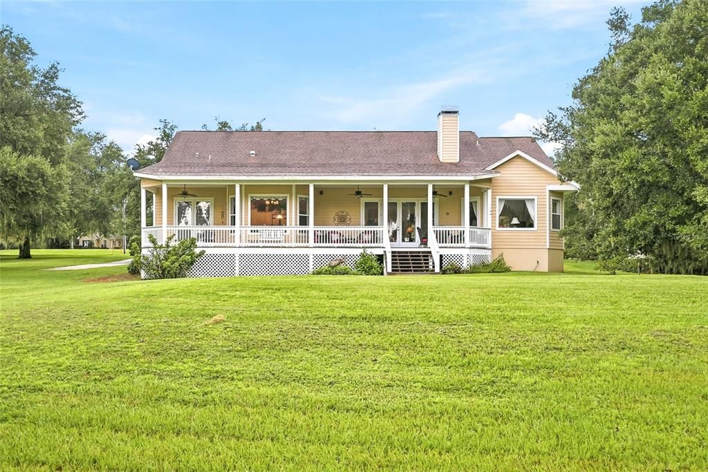 For Sale: $1,200,000 (4 beds, 2 baths, 2937 Square Feet)