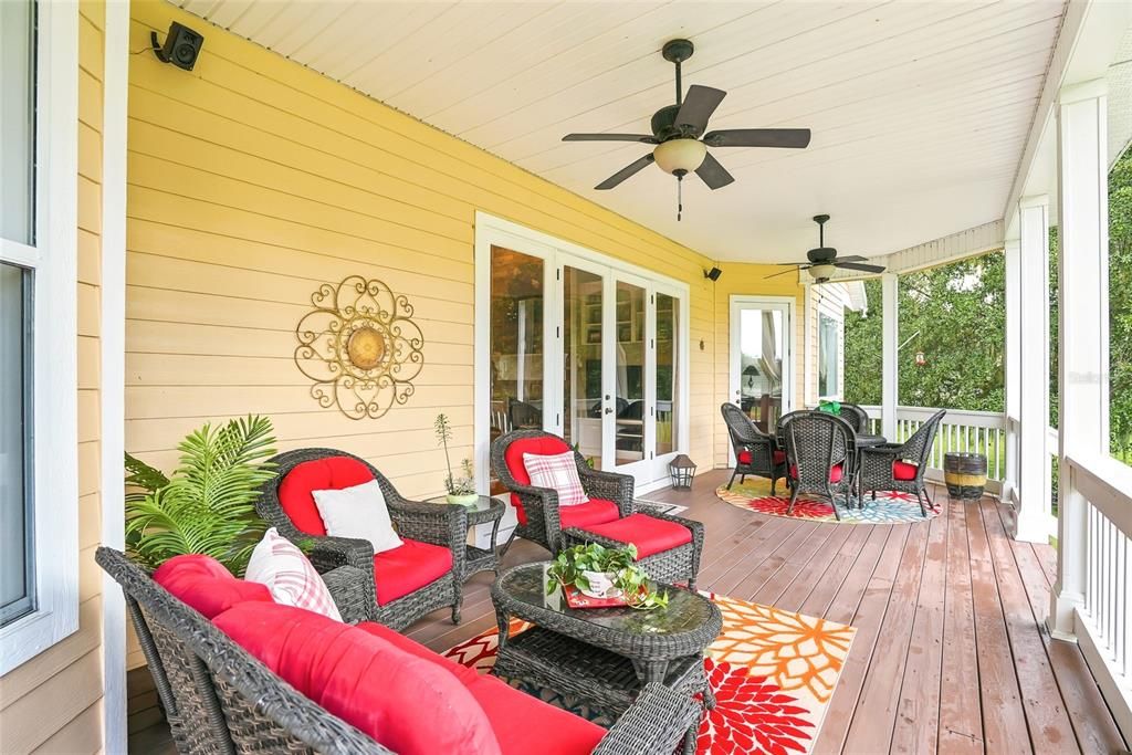 For Sale: $1,200,000 (4 beds, 2 baths, 2937 Square Feet)