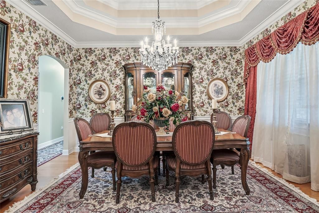For Sale: $1,200,000 (4 beds, 2 baths, 2937 Square Feet)