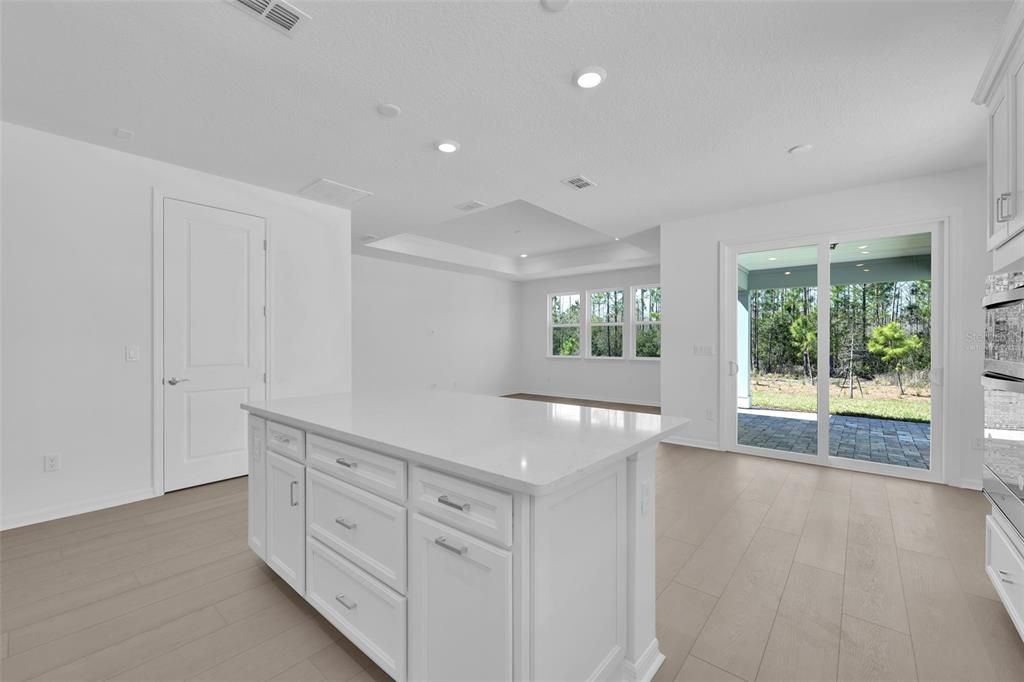 For Sale: $397,000 (4 beds, 2 baths, 1821 Square Feet)