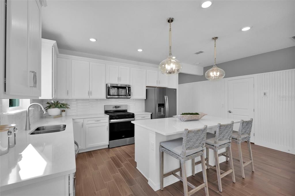 For Sale: $397,000 (4 beds, 2 baths, 1821 Square Feet)