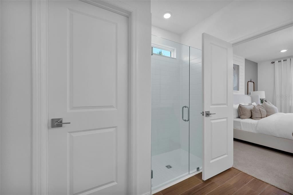 For Sale: $397,000 (4 beds, 2 baths, 1821 Square Feet)