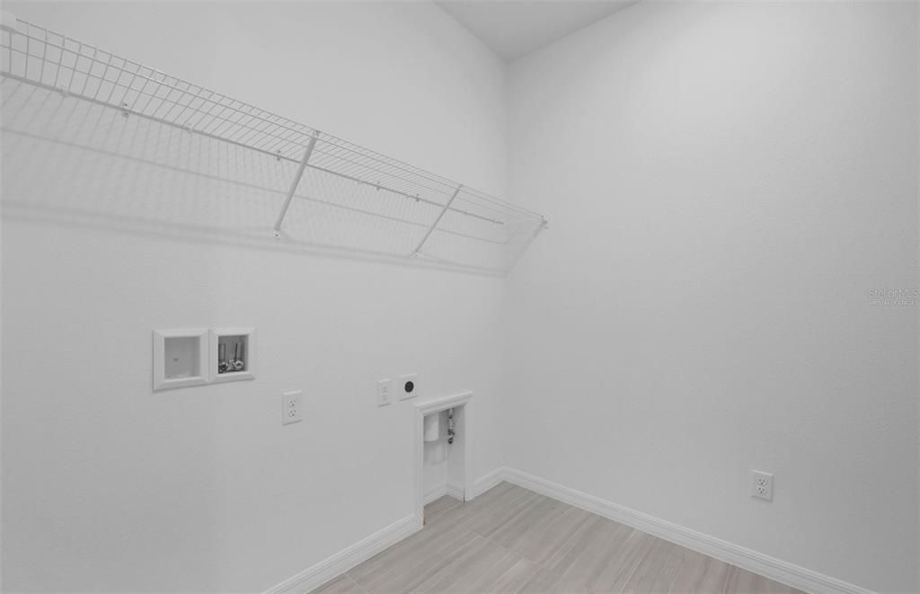 For Sale: $397,000 (4 beds, 2 baths, 1821 Square Feet)