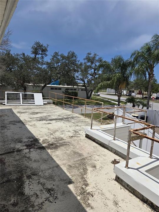 En Venta: $338,800 (4 camas, 0 baños, 2160 Pies cuadrados)