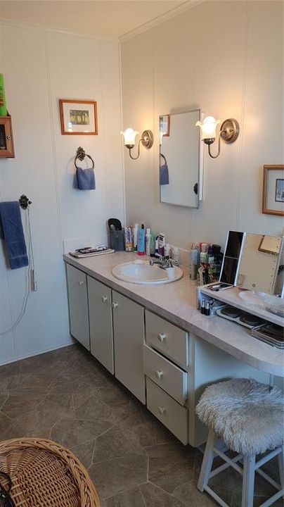 En Venta: $119,000 (2 camas, 2 baños, 1200 Pies cuadrados)