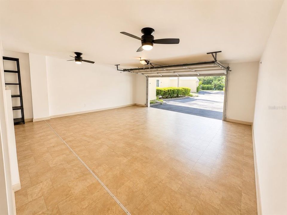 For Rent: $3,850 (3 beds, 2 baths, 1880 Square Feet)