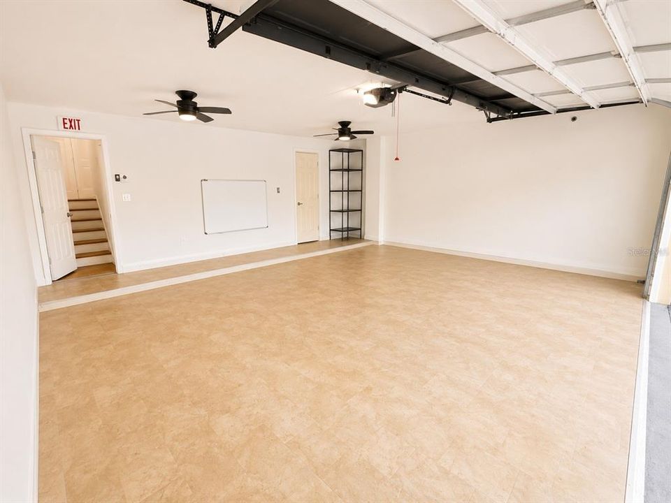 For Rent: $3,850 (3 beds, 2 baths, 1880 Square Feet)