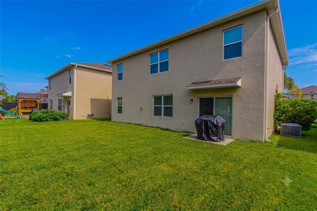 En Venta: $448,000 (5 camas, 3 baños, 2601 Pies cuadrados)
