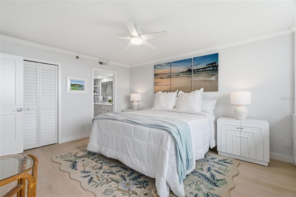 Active With Contract: $435,000 (2 beds, 2 baths, 1225 Square Feet)