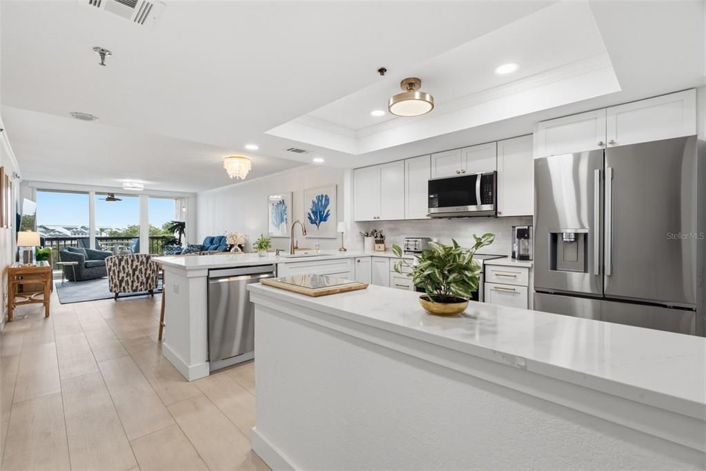 Active With Contract: $435,000 (2 beds, 2 baths, 1225 Square Feet)