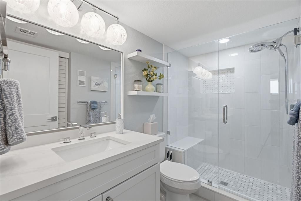Active With Contract: $435,000 (2 beds, 2 baths, 1225 Square Feet)