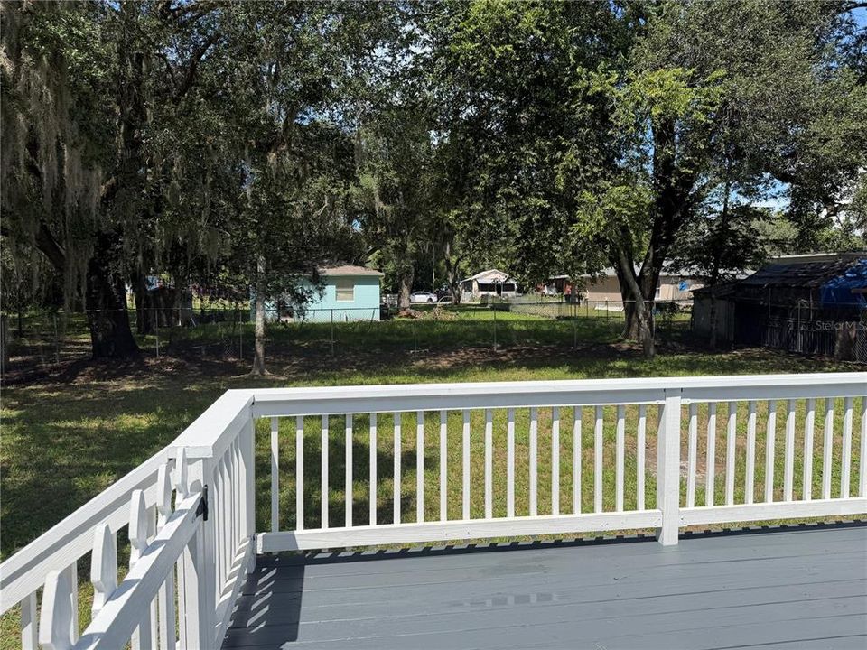 For Sale: $300,000 (3 beds, 2 baths, 1200 Square Feet)