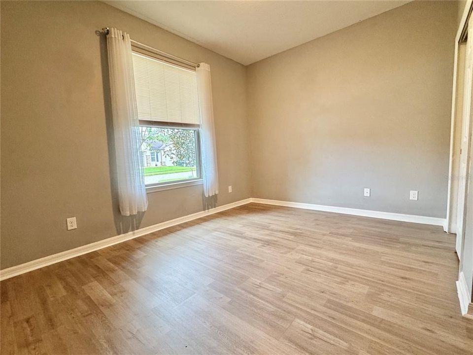 For Rent: $2,750 (4 beds, 2 baths, 2164 Square Feet)