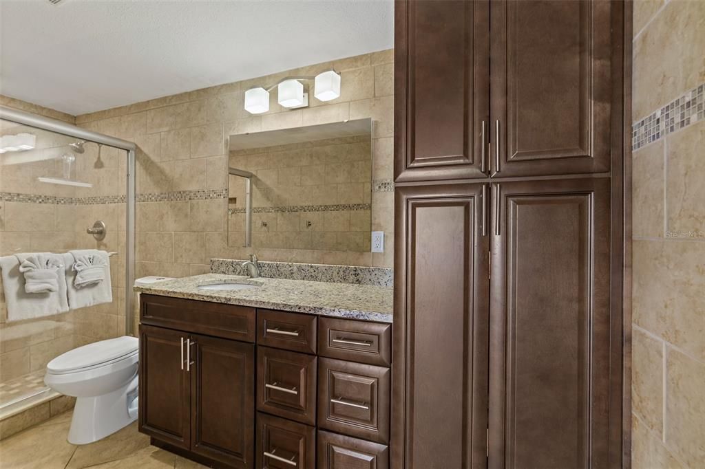 For Sale: $550,000 (2 beds, 2 baths, 1118 Square Feet)