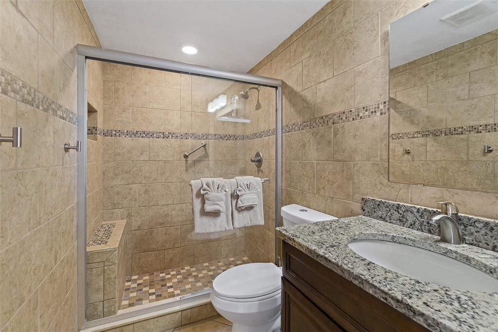 For Sale: $550,000 (2 beds, 2 baths, 1118 Square Feet)