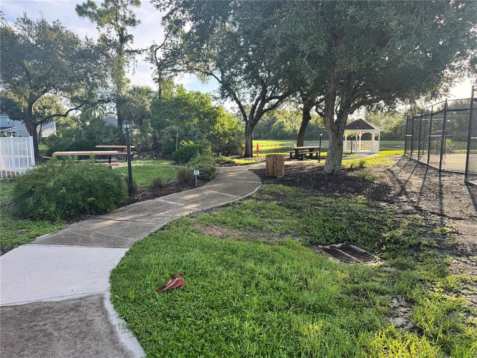 For Sale: $249,900 (2 beds, 2 baths, 1254 Square Feet)