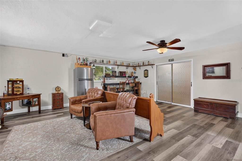 For Sale: $665,000 (3 beds, 2 baths, 2208 Square Feet)
