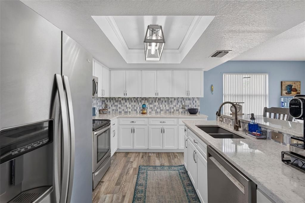For Sale: $665,000 (3 beds, 2 baths, 2208 Square Feet)