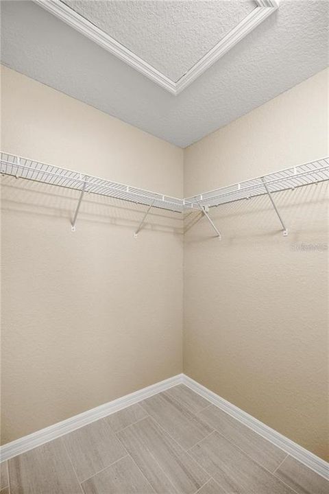 For Rent: $1,600 (2 beds, 2 baths, 1021 Square Feet)