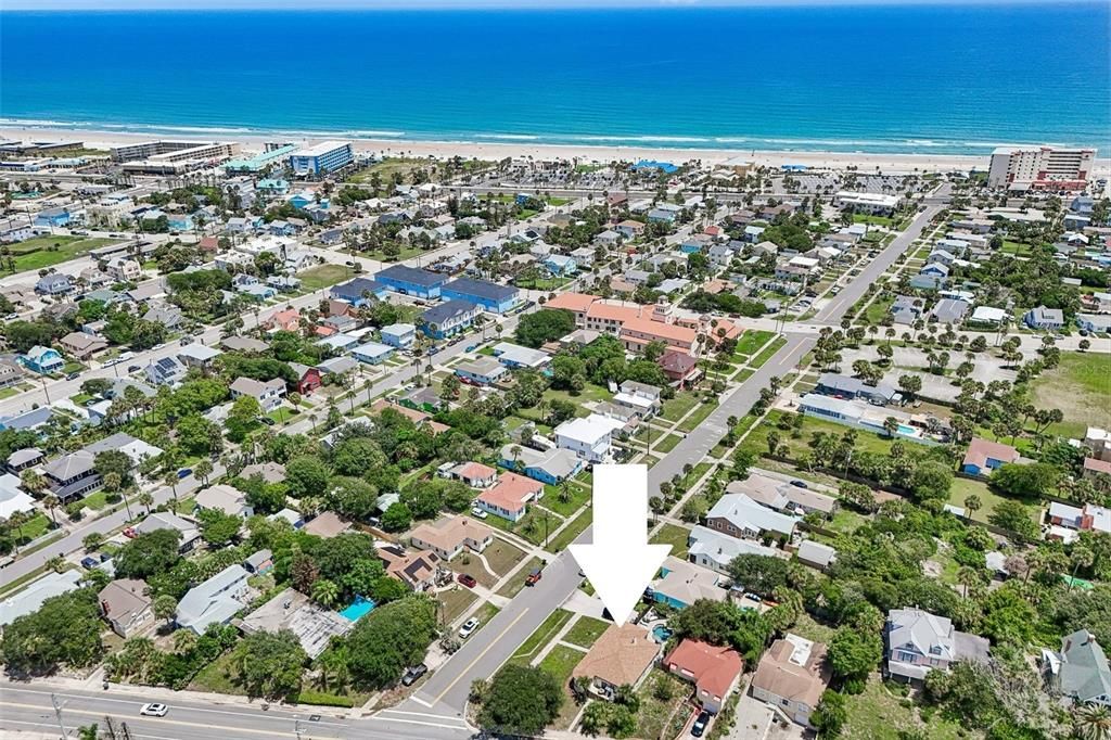 For Sale: $444,000 (3 beds, 2 baths, 1914 Square Feet)