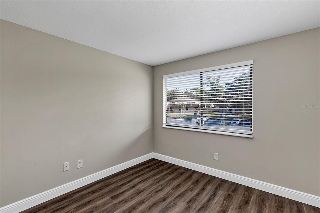 For Rent: $1,650 (3 beds, 2 baths, 1248 Square Feet)