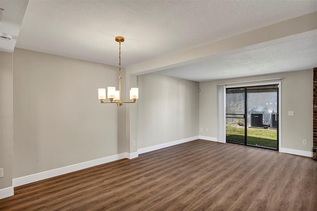 For Rent: $1,650 (3 beds, 2 baths, 1248 Square Feet)