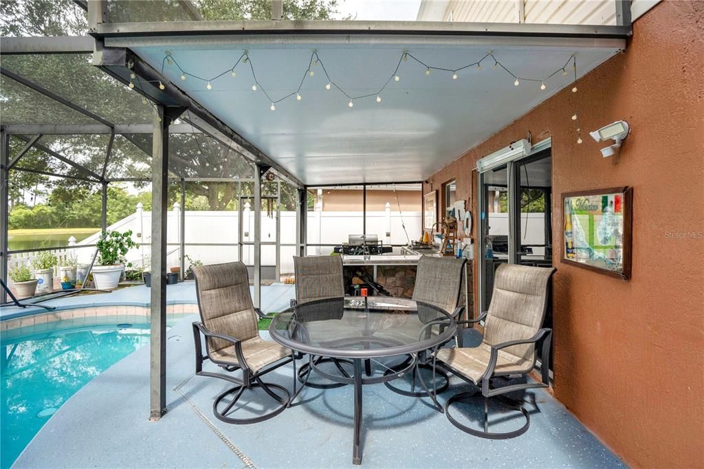 Active With Contract: $485,000 (4 beds, 2 baths, 2142 Square Feet)