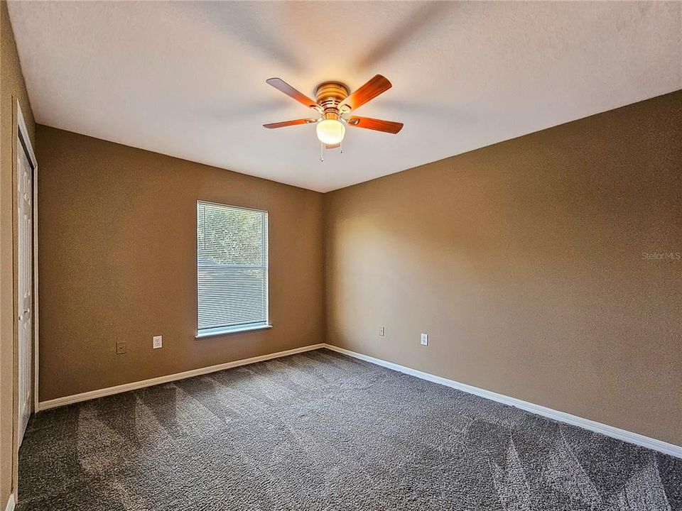 For Rent: $2,475 (4 beds, 2 baths, 1892 Square Feet)