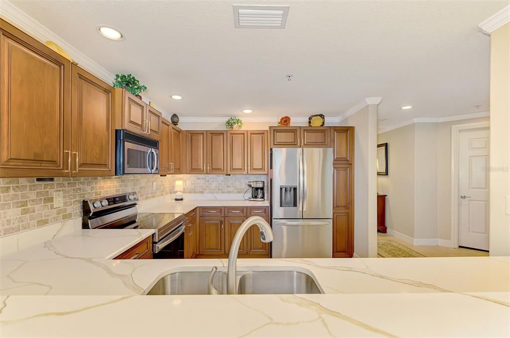 For Sale: $700,000 (2 beds, 2 baths, 1440 Square Feet)