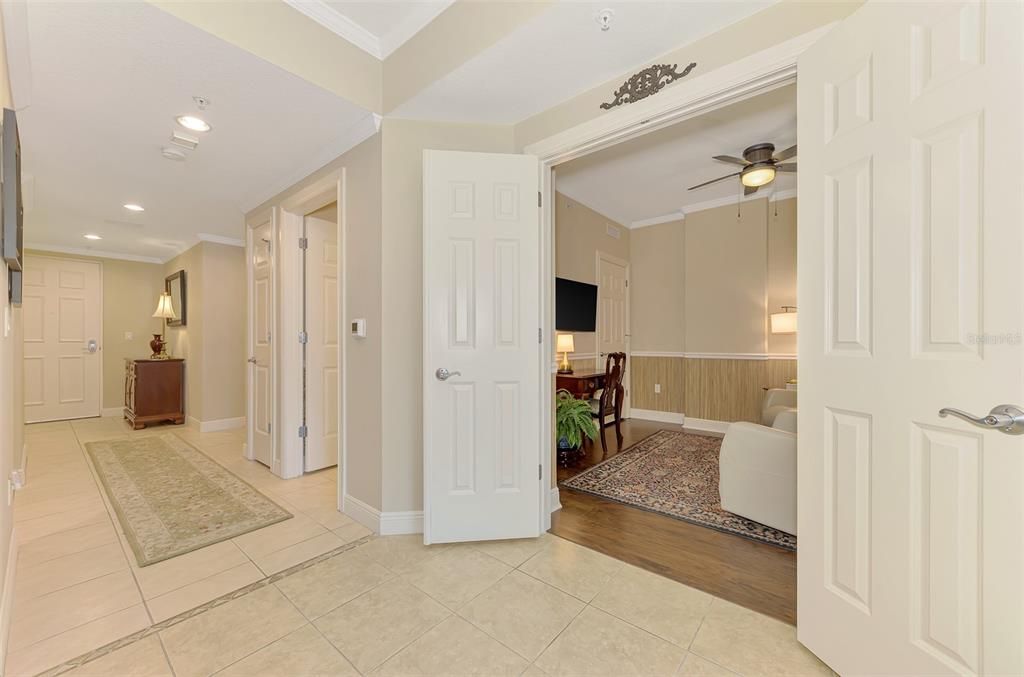 For Sale: $700,000 (2 beds, 2 baths, 1440 Square Feet)