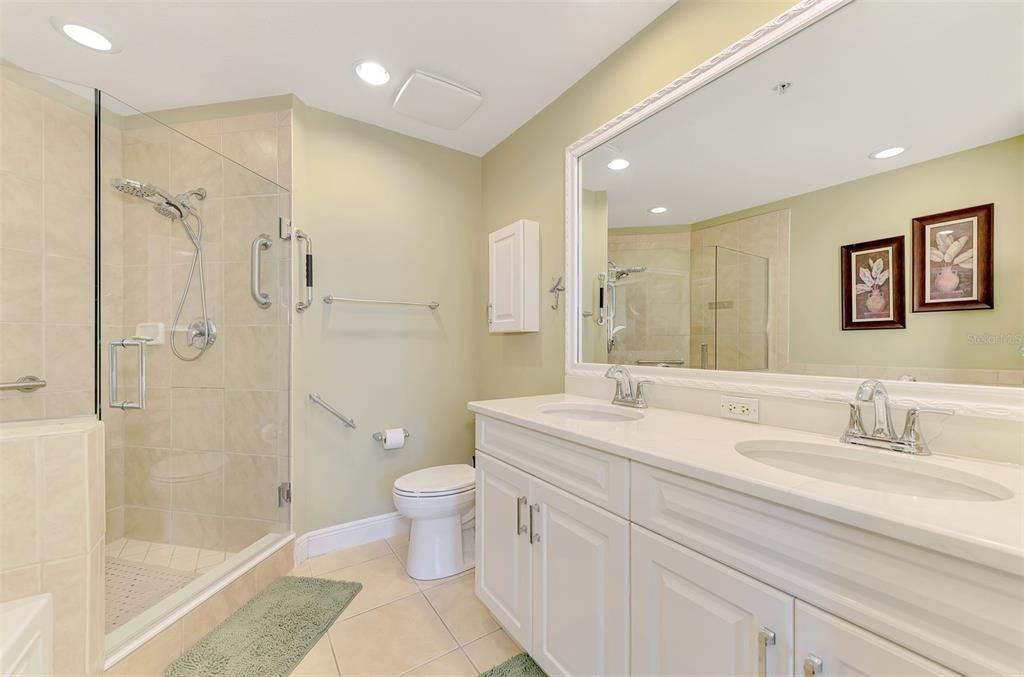 For Sale: $700,000 (2 beds, 2 baths, 1440 Square Feet)