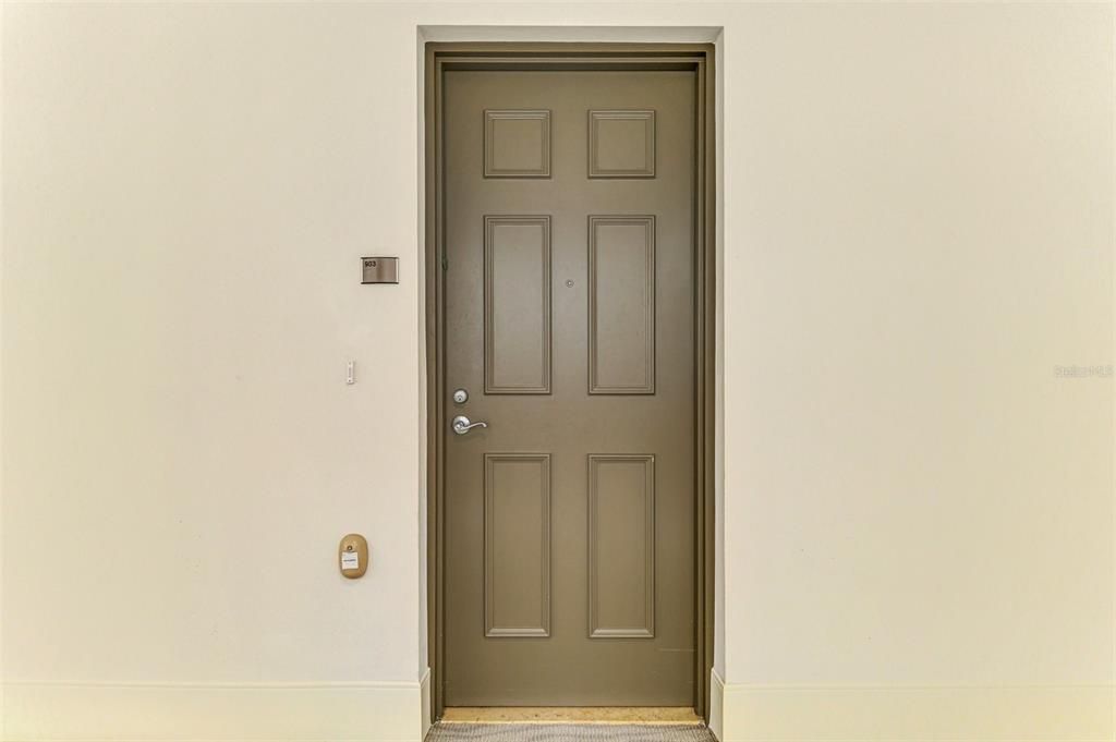 For Sale: $700,000 (2 beds, 2 baths, 1440 Square Feet)