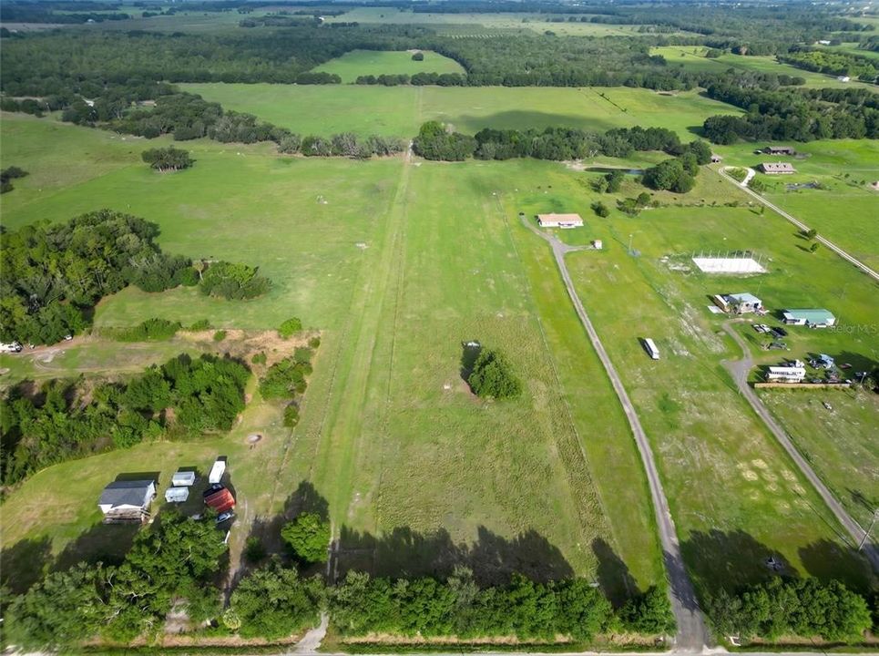 For Sale: $1,200,000 (68.00 acres)